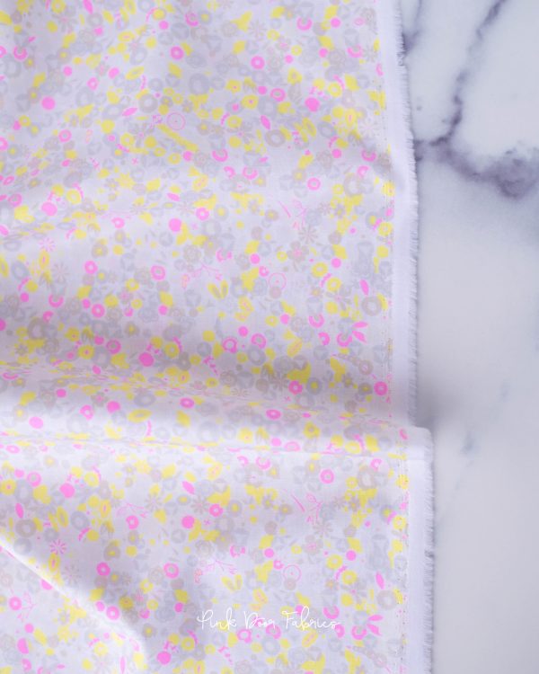 Sun Print 2021 - Tuesday in Lily - Alison Glass for Andover - A-8902-L - Half Yard on Sale